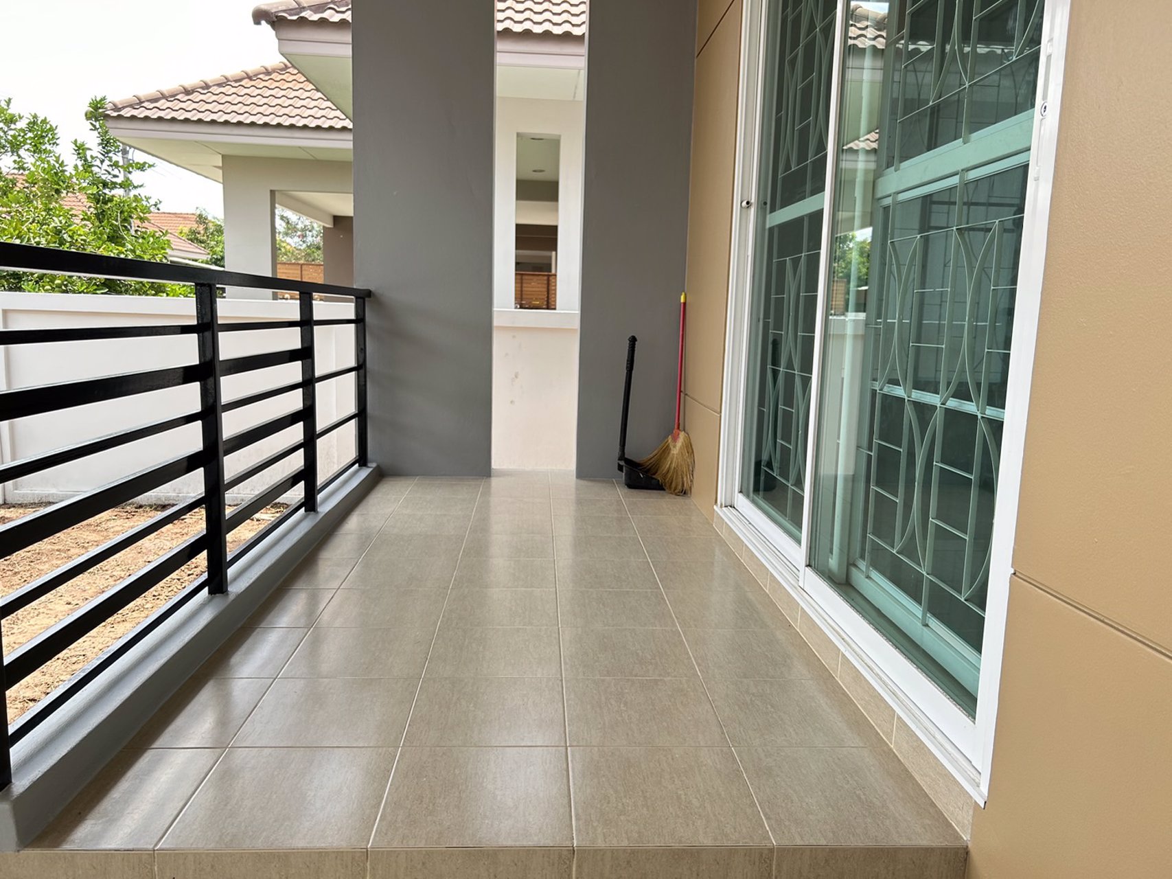 ขายด่วนๆๆบ้านเดี่ยว-เนื้อที่-56-ตารางวา-รีโนเวทใหม่ทั้งหลัง