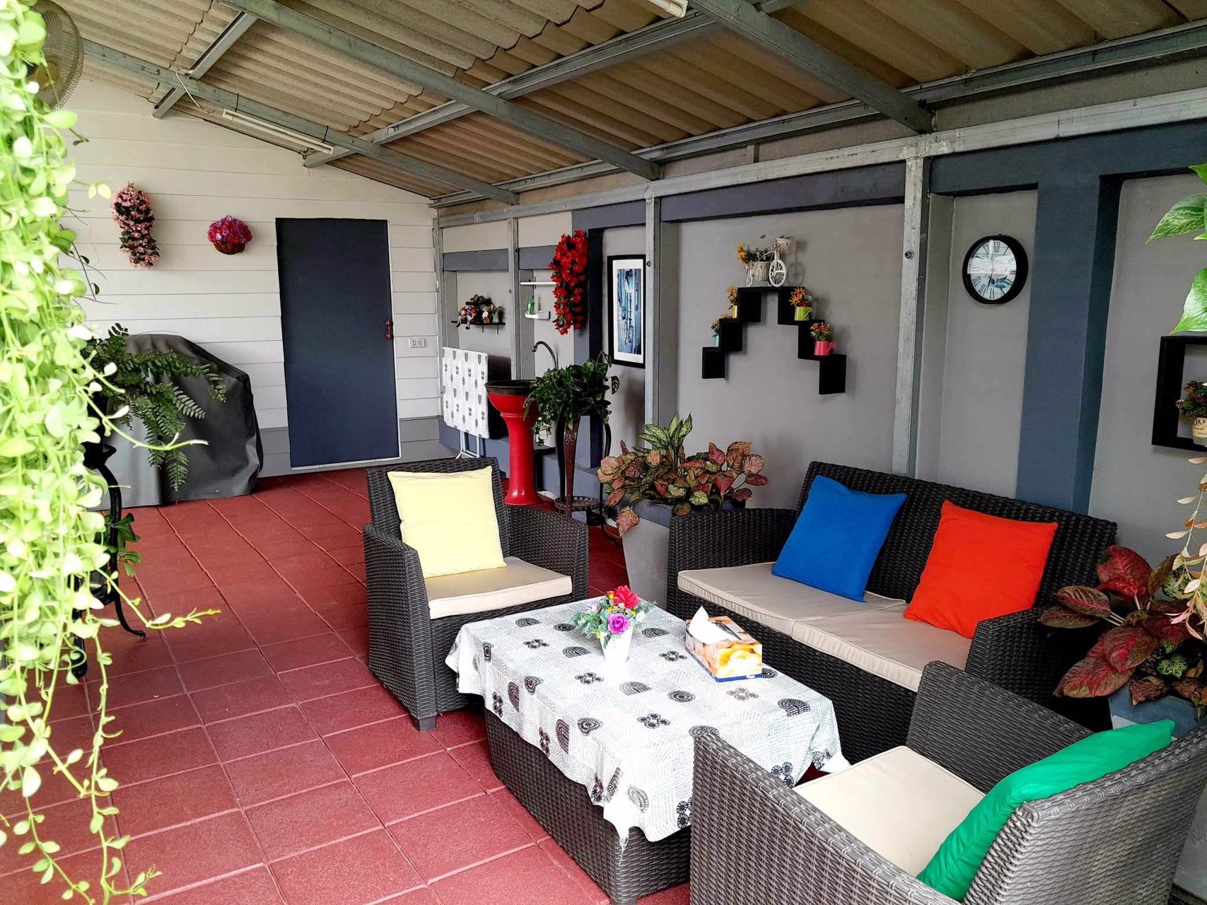 บ้านนครปฐม-2หลัง-บนที่ดิน-1ไร่-พร้อมเฟอร์และเครื่องใช้ไฟฟ้ส