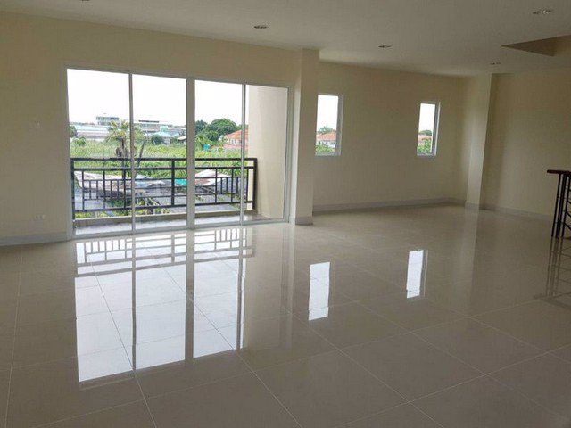 252-005-ให้เช่าอาคารพาณิชย์-4-ชั้น-ซอยวัดพระเงิน-บางใหญ่-35000-บาท