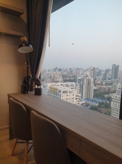 คอนโดให้เช่า-ideo-mobi-asoke-ติด-mrt-เพชรบุรี-และ-airport-link-เฟอร์แต่งครบ