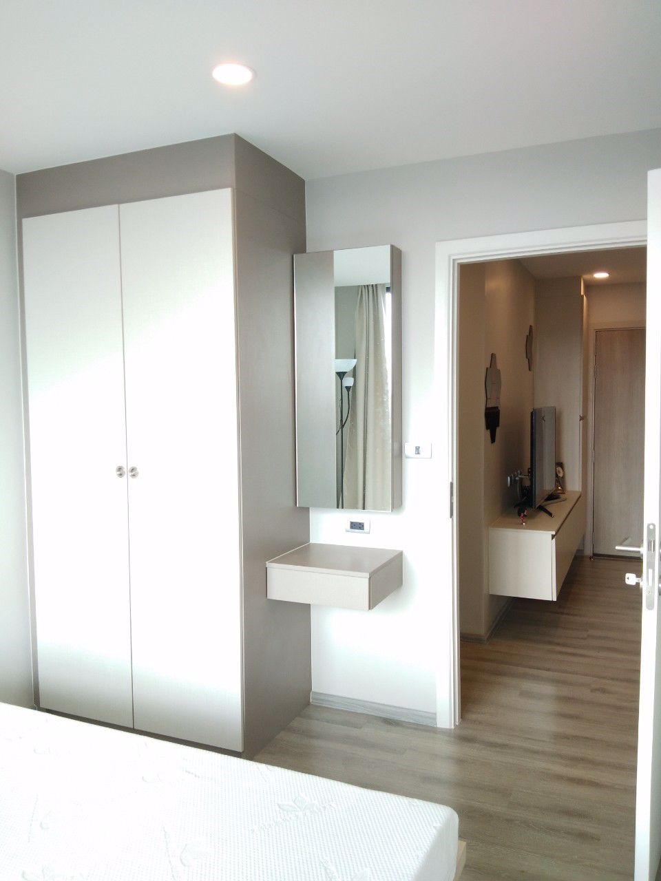 ขายคอนโดใกล้-bts-แบริ่ง-321-ตรม-1ห้องนอน-ชั้น-7-วิวดีมาก-ใหม่-น่าอยู่-ขายด่วน-ราคาถูก