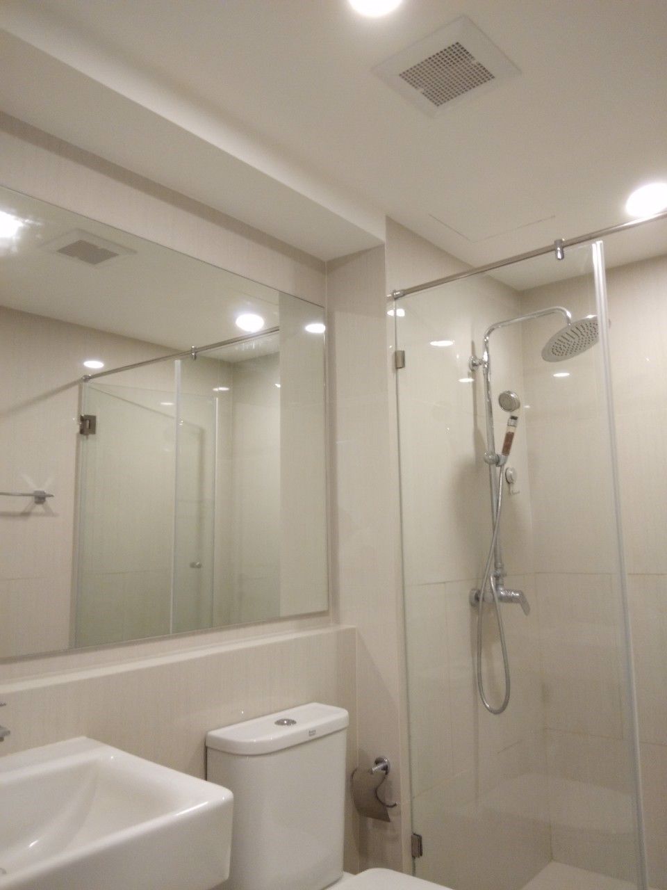 ขายคอนโดใกล้-bts-แบริ่ง-321-ตรม-1ห้องนอน-ชั้น-7-วิวดีมาก-ใหม่-น่าอยู่-ขายด่วน-ราคาถูก