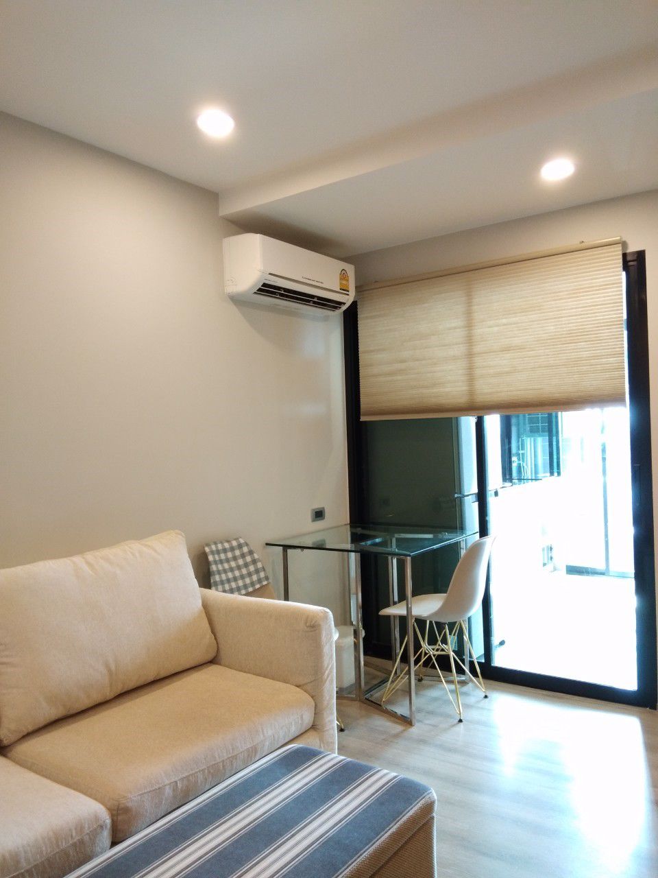 ขายคอนโดใกล้-bts-แบริ่ง-321-ตรม-1ห้องนอน-ชั้น-7-วิวดีมาก-ใหม่-น่าอยู่-ขายด่วน-ราคาถูก