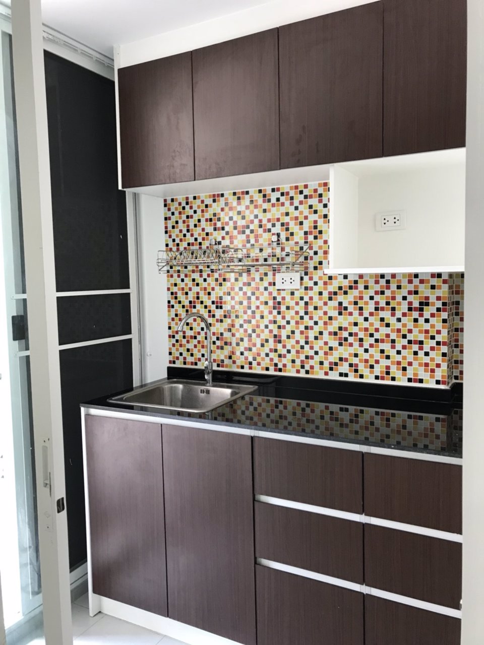 the-one-plus-condominium-srinakarin-ขายด่วน