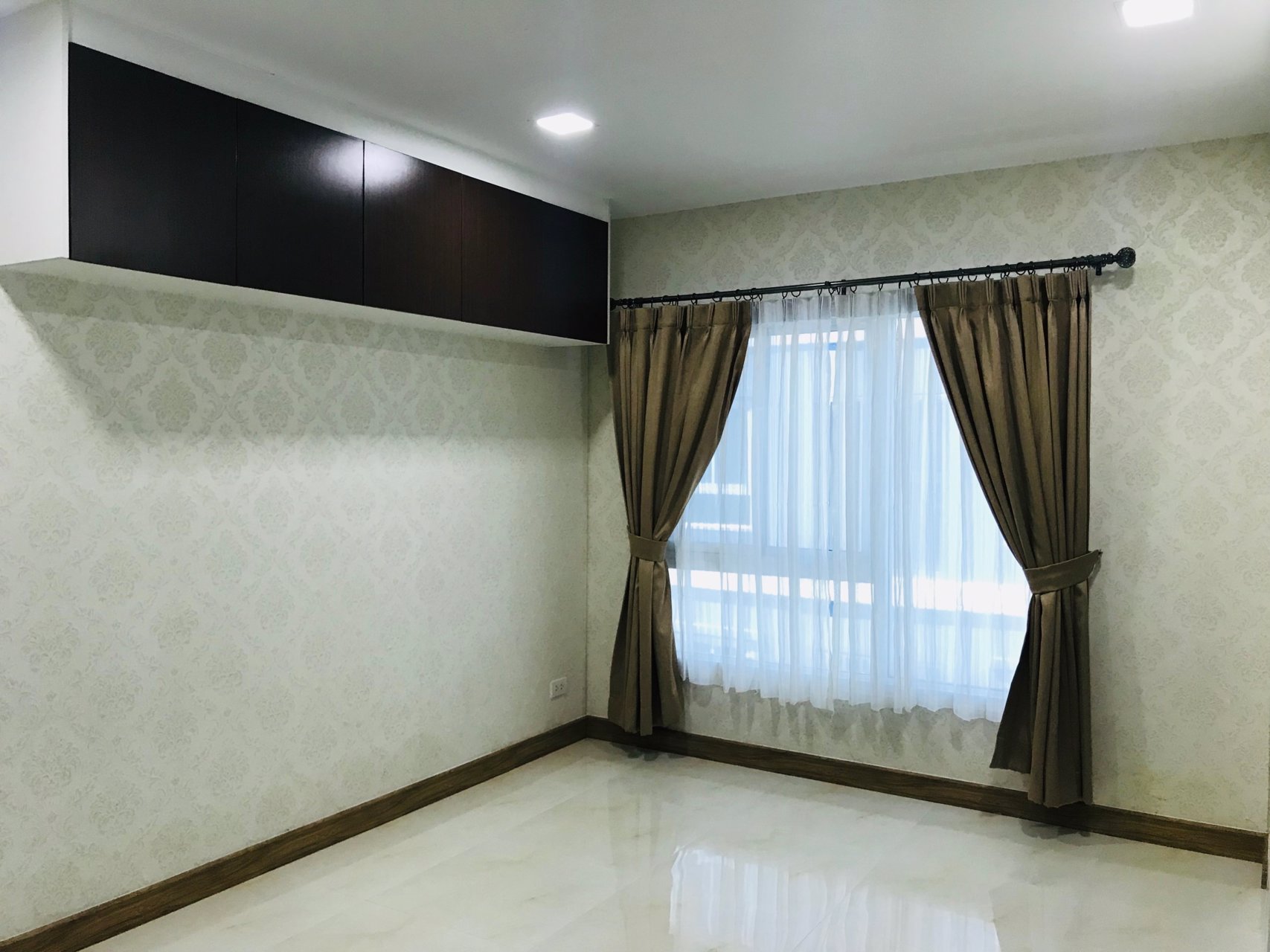 the-one-plus-condominium-srinakarin-เดอะวัน-พลัส-คอนโดมิเนียม-ศรีนครินทร์