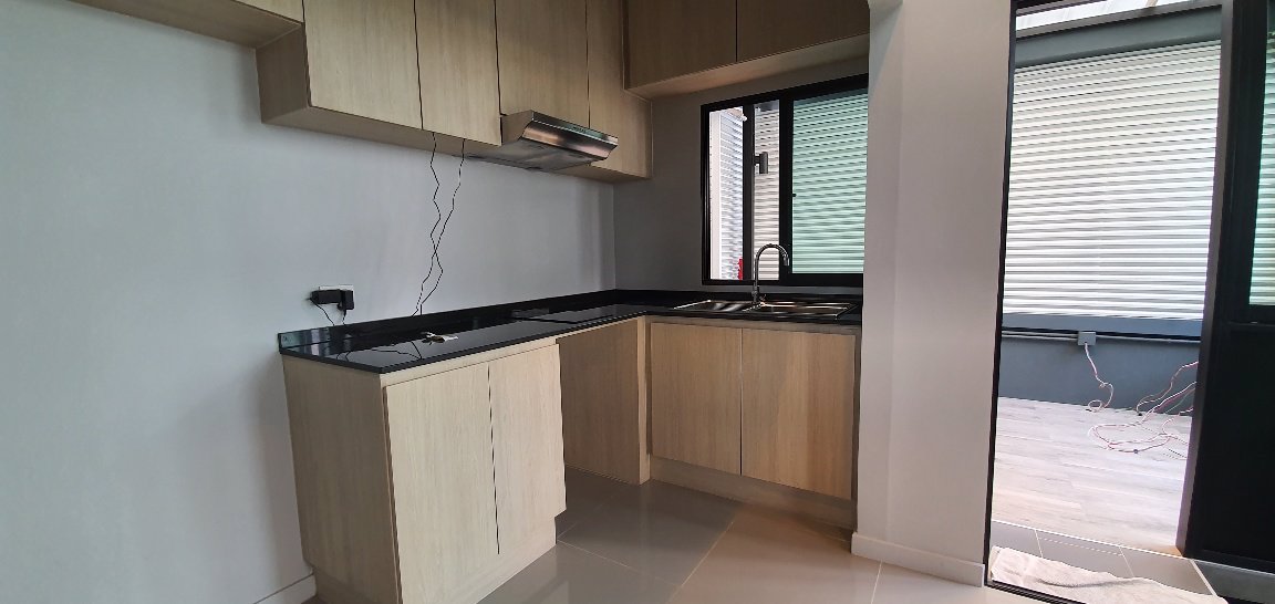 town-house-in-rama-3-for-rent-450-sqm-3-br