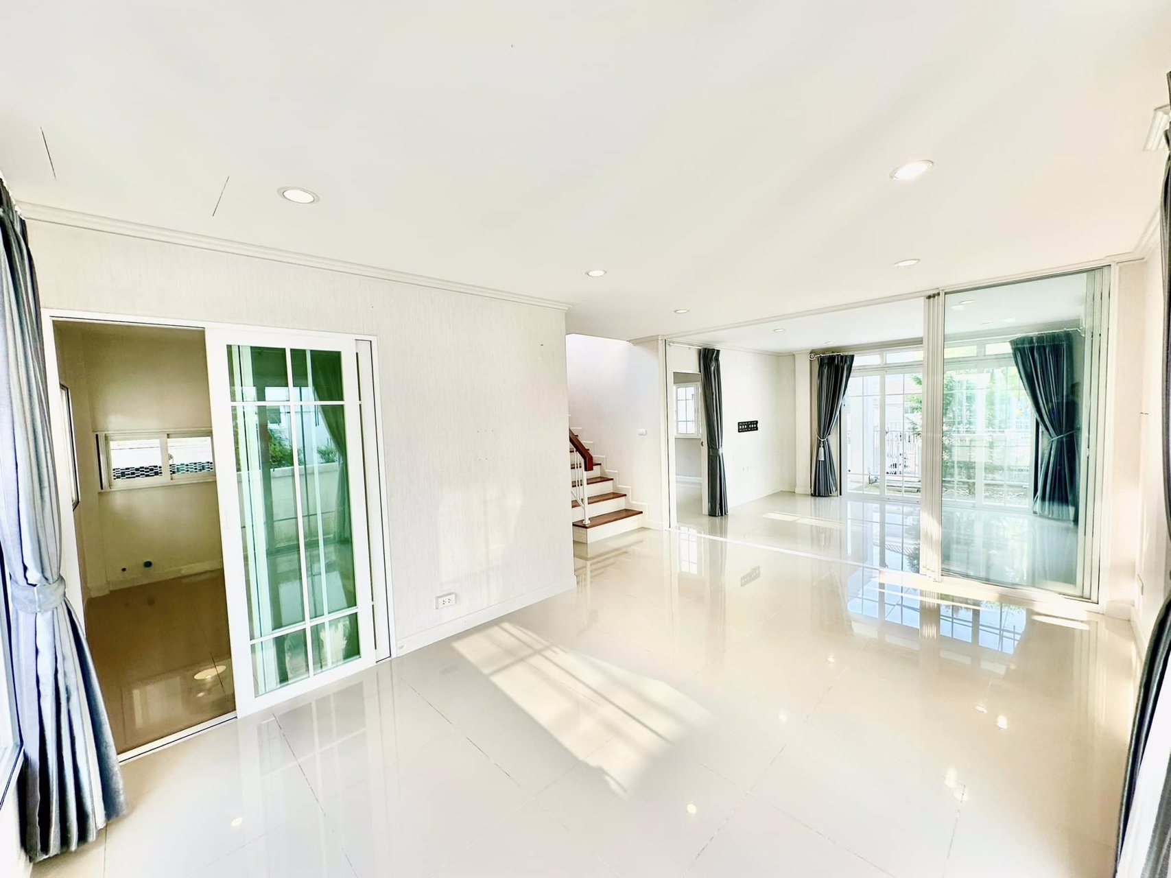 ขายด่วน-ชวนชื่น-ไพร์ม-กรุงเทพ-ปทุมธานี