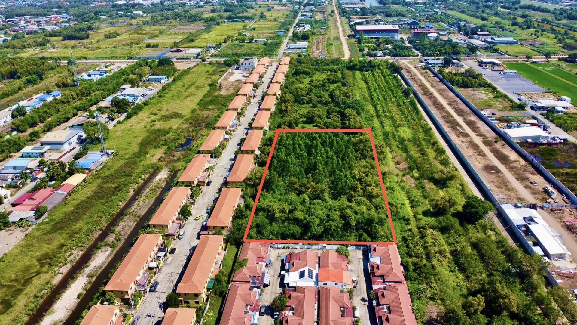 ขายที่ดิน-คลอง3-พื้นที่-5-ไร่-ราคา-35-ล้าน-ไร่