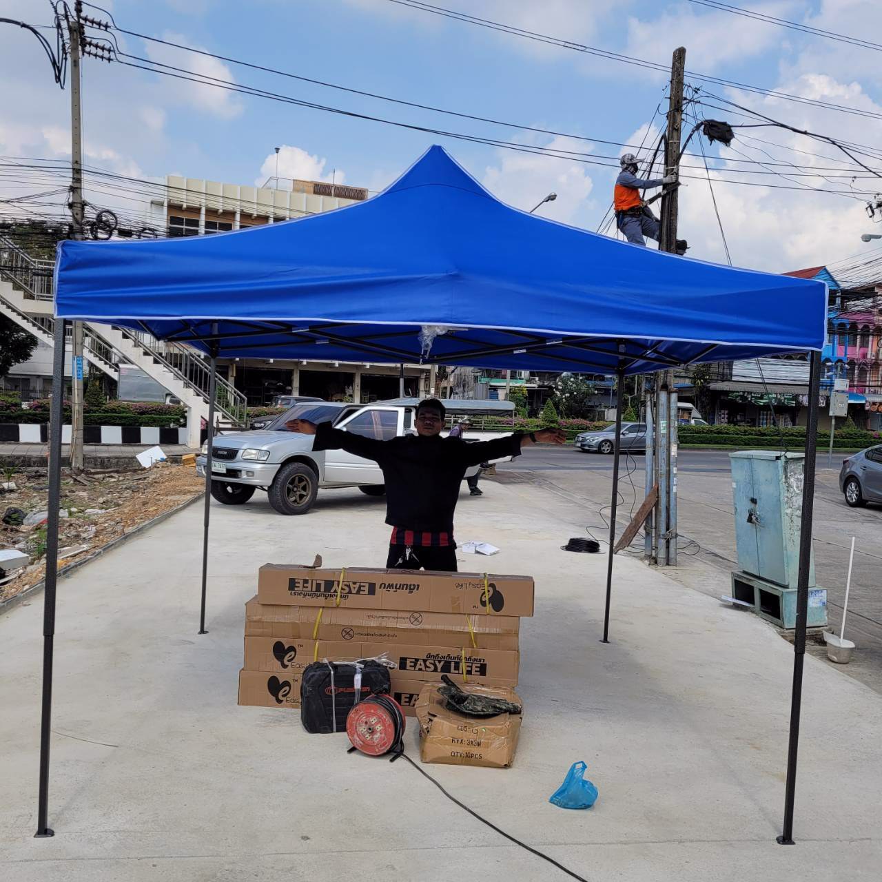 ให้เช่าที่จอดรถ-และล็อคขายของ-เสรีไทย32-ทำเลดีมาก