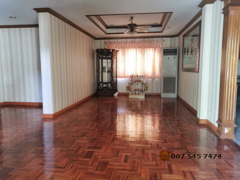 ขายบ้านเดี่ยว-2-ชั้น-80-ตรว-พทใช้สอย-390-ตรม-4-ห้องนอน-2-ห้องทำงาน-อยู่ก่อนถึงไบเทคบางนา-ออกลาซ