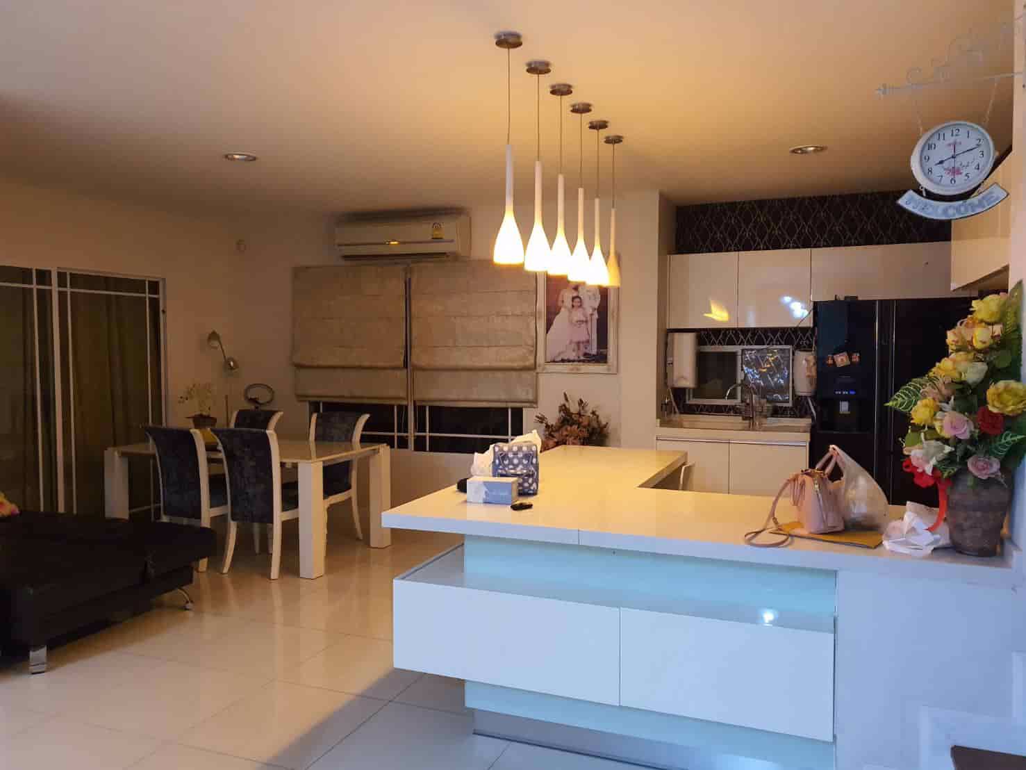 ขายบ้านเดี่ยว-บนถนนอุทยานอักษะ-ถนนที่สวยที่สุดในไทย-