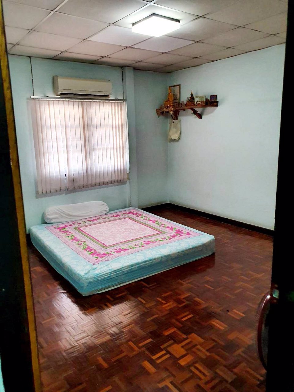 ขายด่วน-บ้านเดี่ยว-2-ชั้น-ซอยเพชรเกษม-79-ย่านบางแค-ยื่นกู้ให้-ฟรีโอน