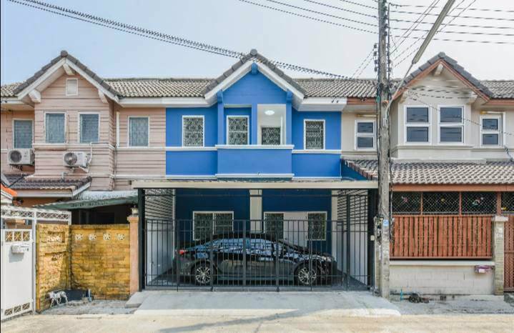 ขาย-ทาวเฮ้าส์-2-ชั้นพร้อมตกแต่ง-หมู่บ้านแพรมาพร-คลอง-11-ฟรีค่าโอน