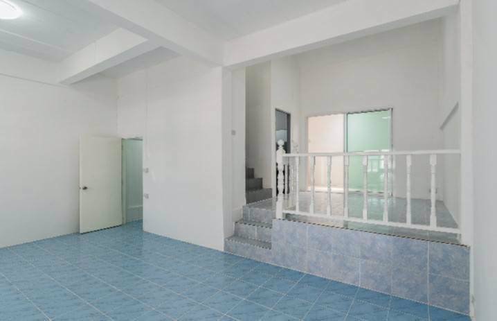 ขาย-ทาวเฮ้าส์-2-ชั้นพร้อมตกแต่ง-หมู่บ้านแพรมาพร-คลอง-11-ฟรีค่าโอน