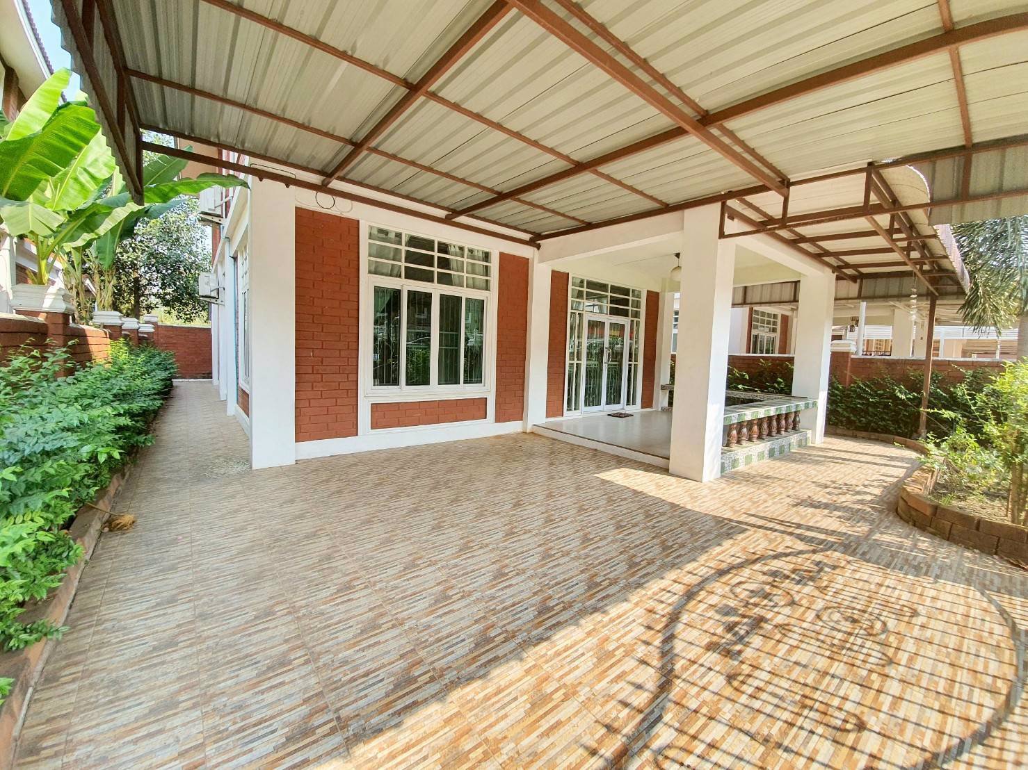 ขายบ้านสวย-บ้านอิฐสไตล์อังกฤษ-หมู่บ้านพิษณุชัยปาร์ค-จพิษณุโลก