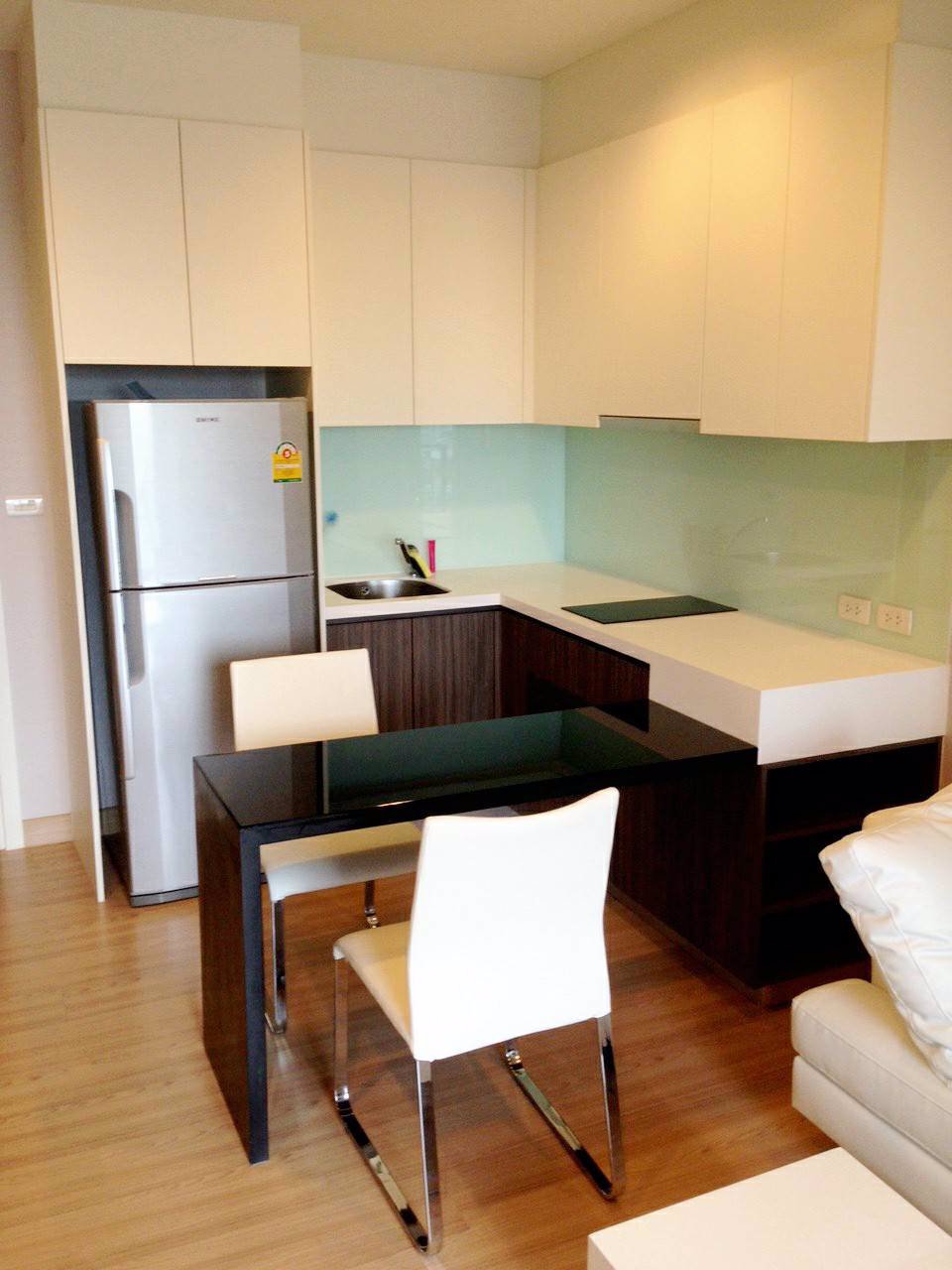 ให้เช่า-เออร์บาโน-แอบโซลูท-สาทร-for-rent-urbano-absolute-sathorn-มีเครื่องซักผ้า