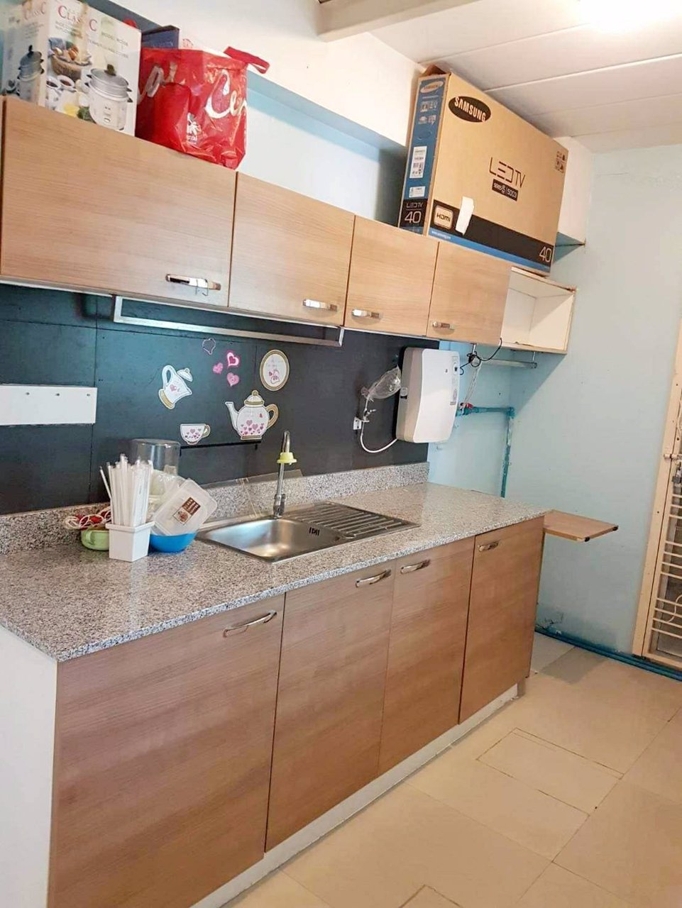 บ้านหลังมุม-มีบ่อเลี้ยงปลา-ทาวน์โฮม-มพฤกษาวิลล์-17-พุทธบูชา-36-พระราม-2