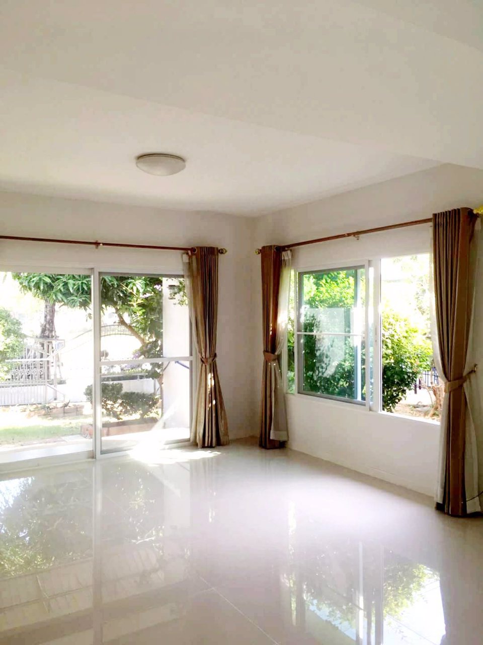 ถูกลงอีก-ขายด่วน-ถูกสุดในหมู่บ้าน-บ้านเดี่ยว-มัณฑนา-เลค-วัชรพล