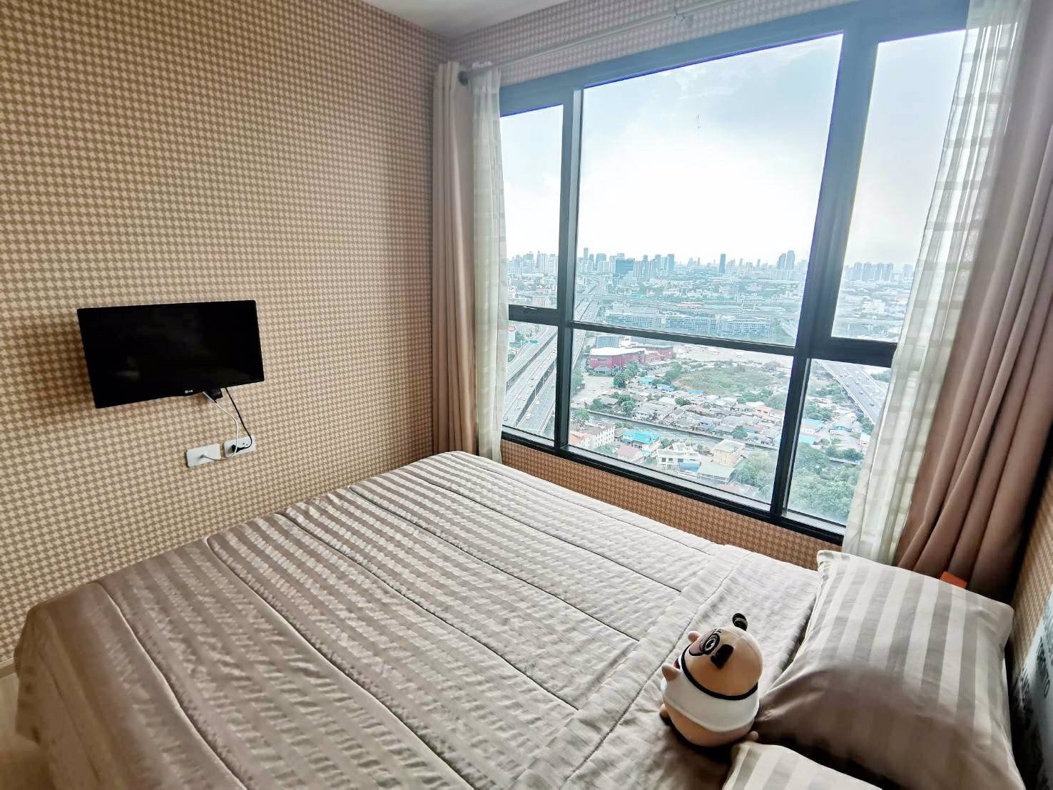 ให้เช่า-ขาย-เดอะ-เบส-พระราม-9-รามคำแหง-ชั้นบนสุด-วิวสวย-มีเครื่องซักผ้า-rent-sale-the-base-rama-9