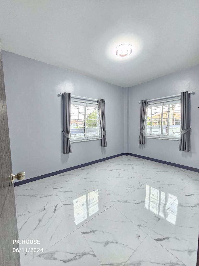 บ้านสร้างใหม่-ติดถนนพหลโยธิน-ห้วยบง-เฉลิมพระเกียรติ-สระบุรี-พร้อมโอน