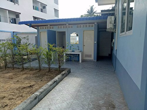 ให้เช่าด่วน-บ้านพร้อมที่ดิน-213-ตารางวา-มีรั้วรอบ-ในซอยเพชรเกษม-69