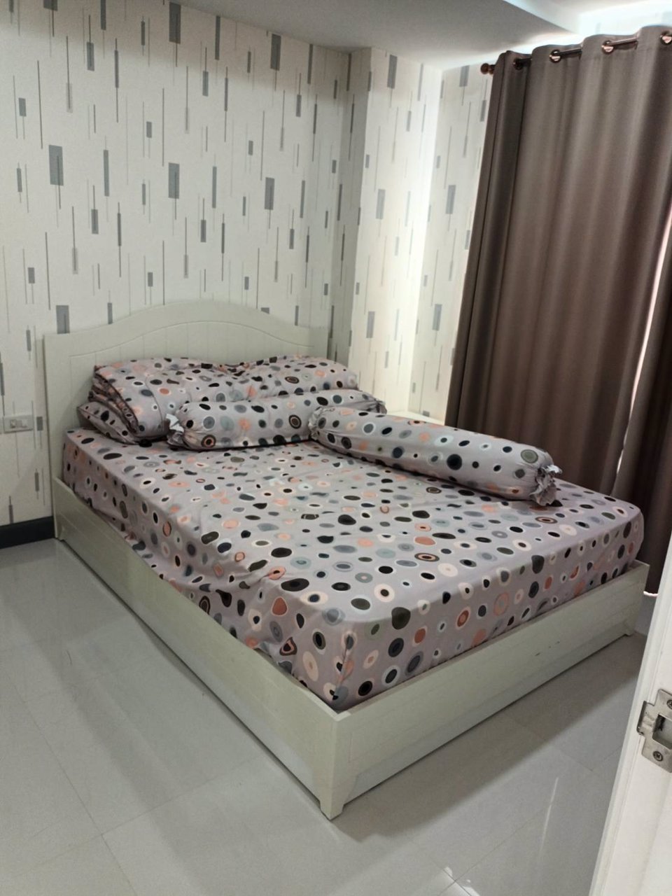 ขายคอนโดชายหาดชะอำ-2-ห้องนอน-พร้อมเฟอร์นิเจอร์