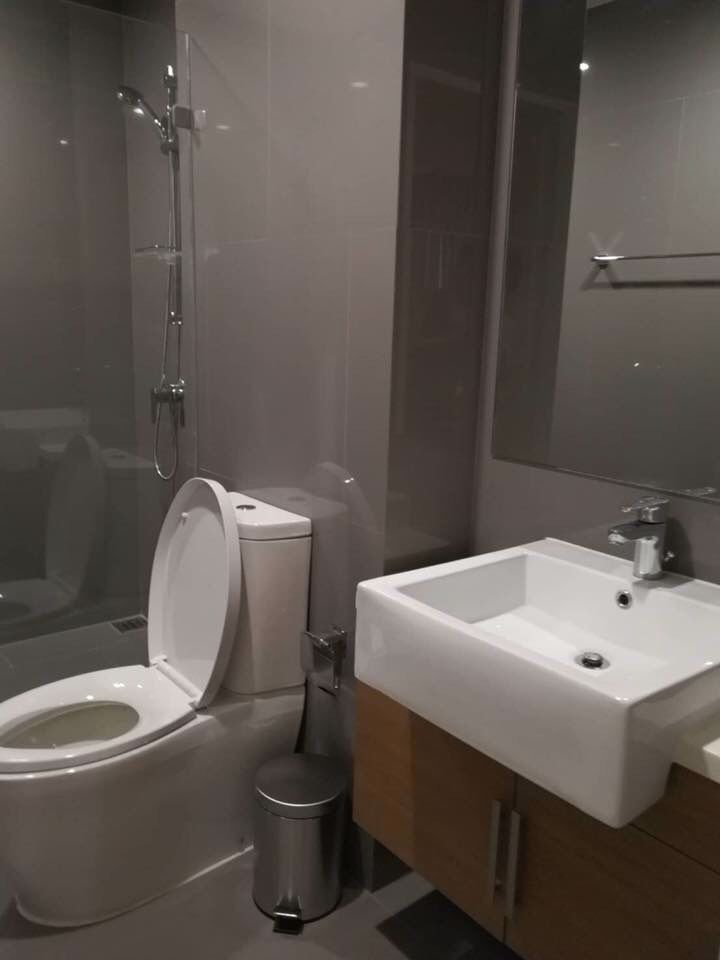 ให้เช่าห้องใหม่-โนเบิล-รีโว-สีลม-noble-revo-silom-ติด-bts-สุรศักดิ์-2-ห้องนอน-เพียง-33000-บาท