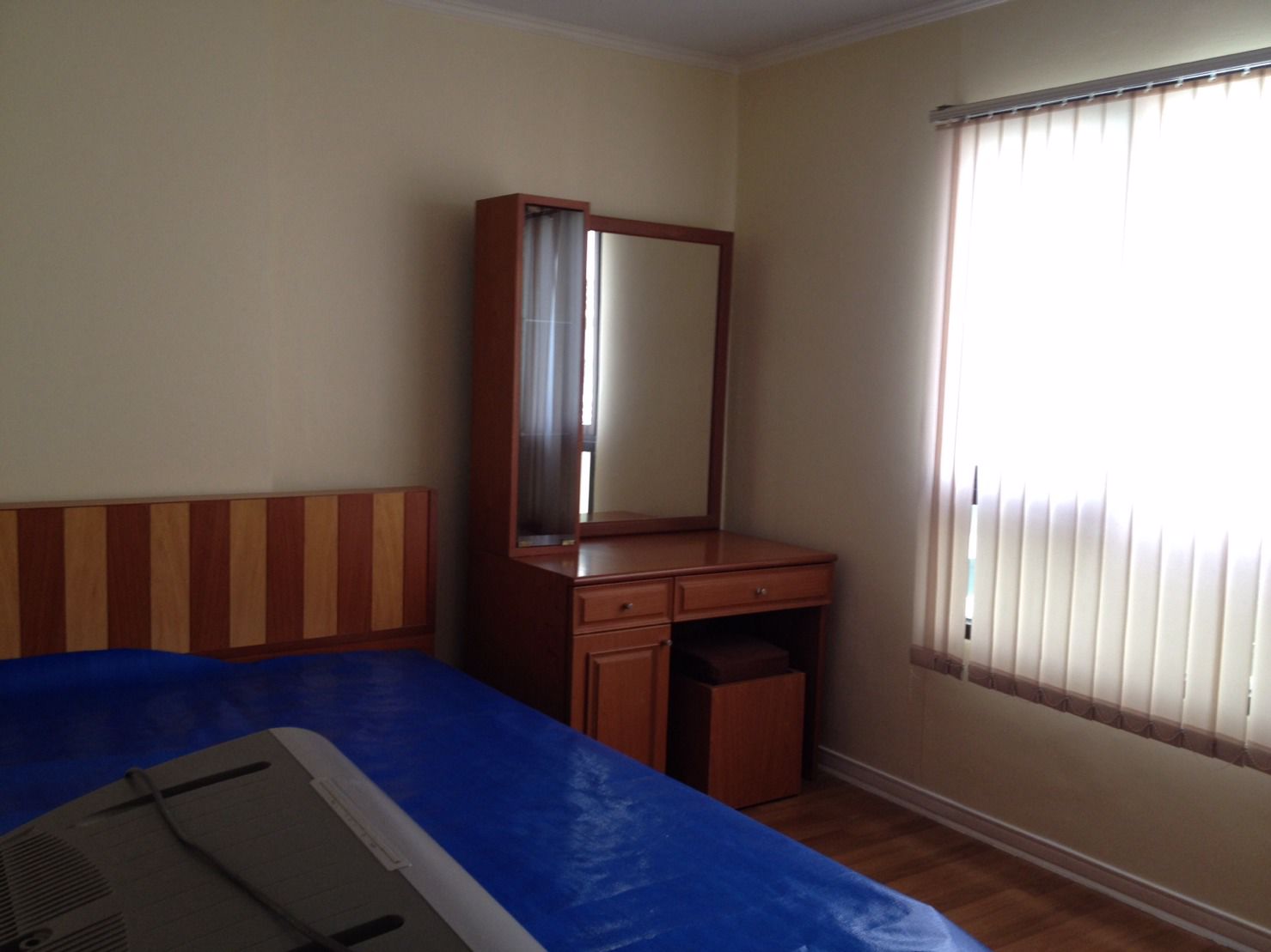 ให้เช่า-ถูกมาก-คอนโด-ลุมพินี-เพลส-นราธิวาส-24-ห้องกว้าง-47-ตรม-พร้อมเฟอร์-11000-บาท