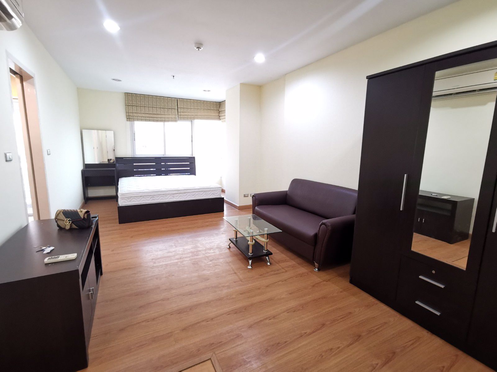 ขาย-คอนโด-เลอริช-พระราม-3-ห้องสวยมาก-พร้อมเฟอร์-เพียง-169-ลบ-เท่านั้น