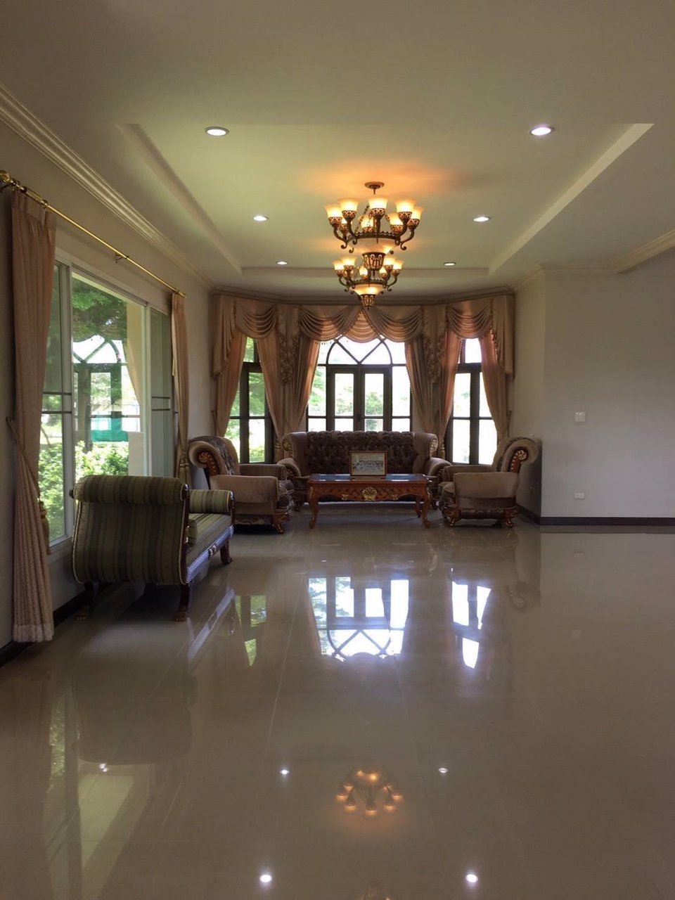 ขายบ้านริมน้ำ-บนเนื้อที่-2-ไร่-5-ห้องนอน-6-ห้องน้ำ