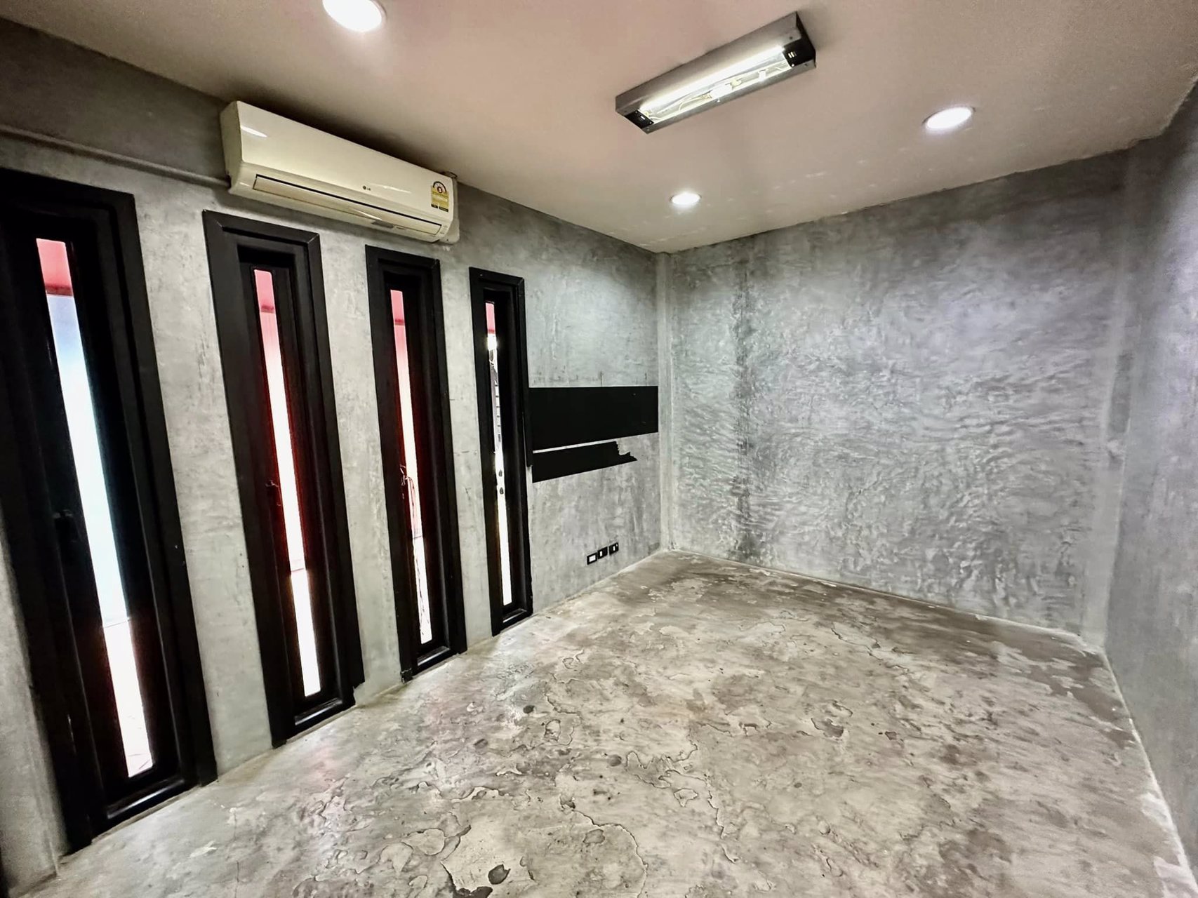 ขายด่วน-บ้านเดี่ยว-2-หลัง-ติดสถานีรถไฟฟ้า-รังสิต