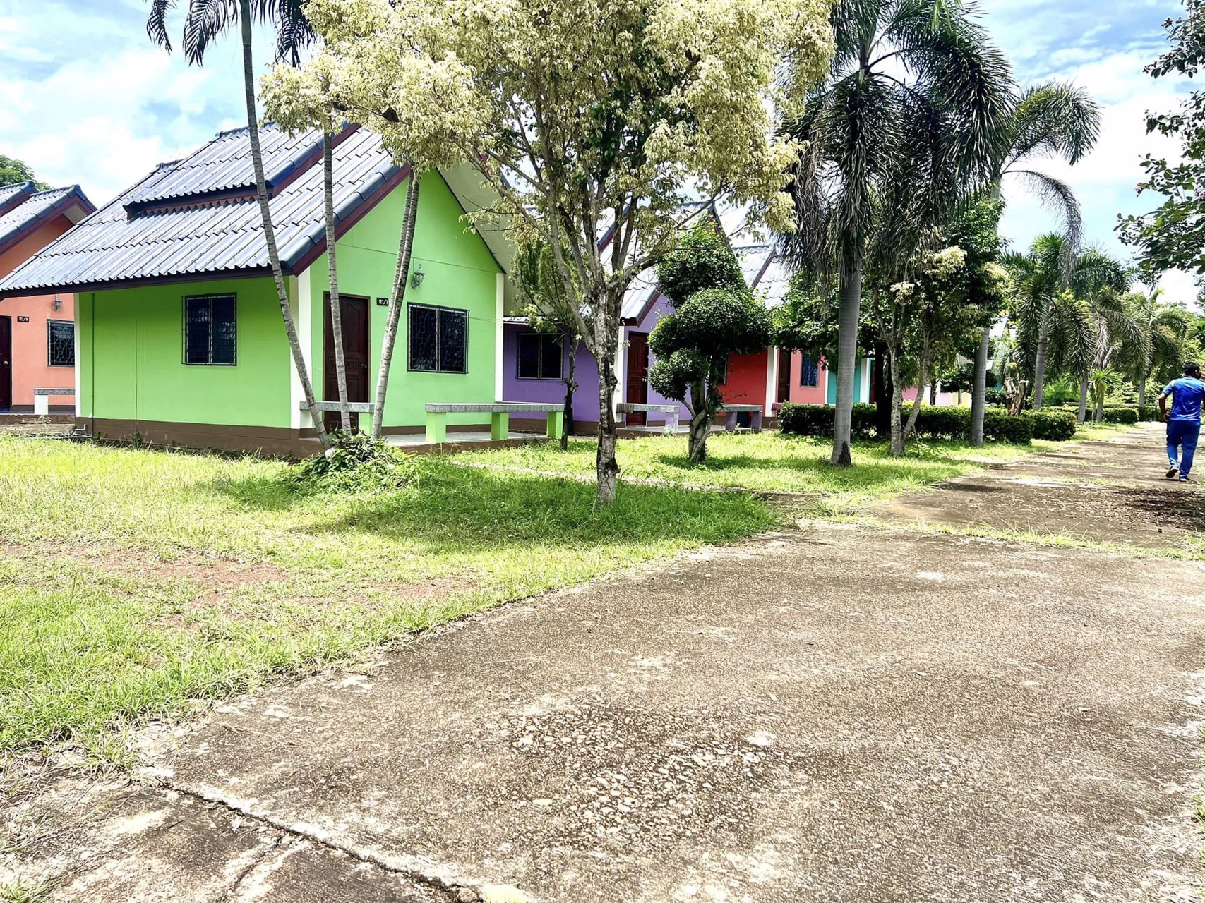 ขายด่วน-ที่ดินพร้อมสิ่งปลูกสร้าง-บนเนื้อที่-2-ไร่