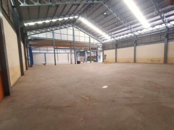 ให้เช่า-โรงงาน-โกดัง-ติดถนนพระราม-2-เข้าซอยเพียง-100-เมตร