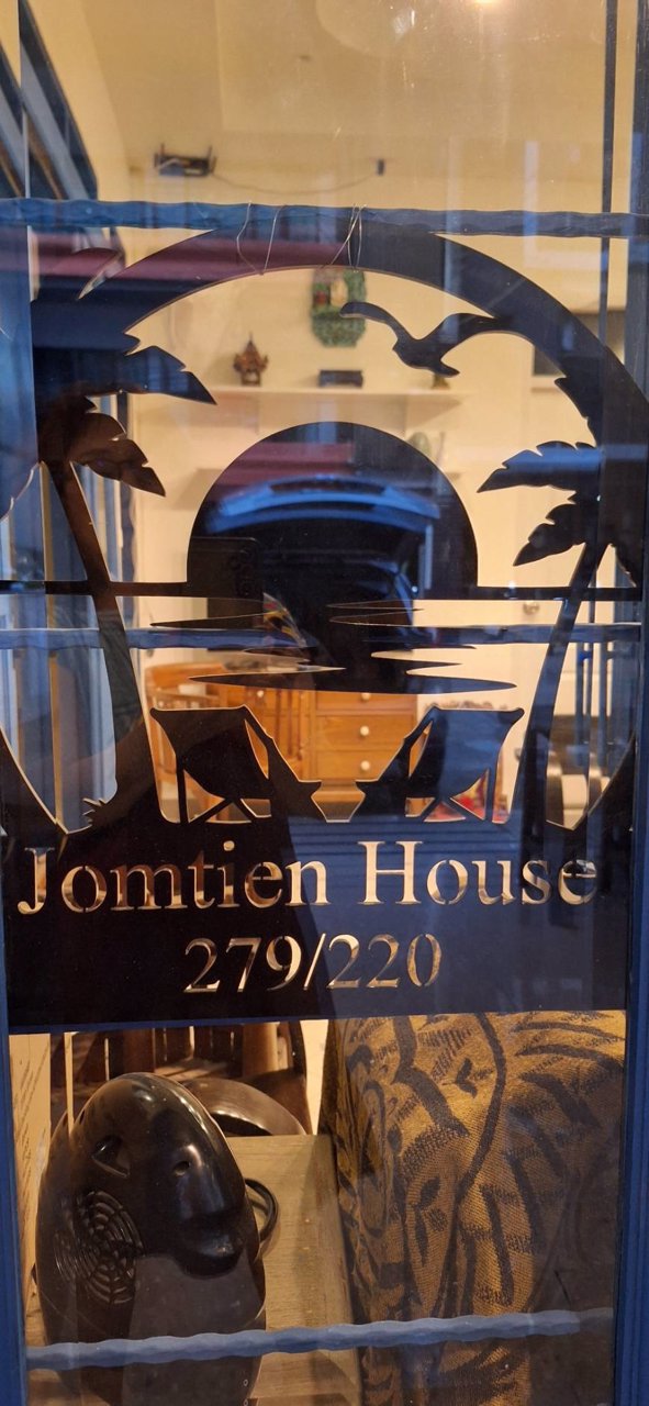 ขายอาคาร-5-ชั้น-หาดจอมเทียน-พัทยา-ตกแต่งใหม่ทั้งหมด-ห่างทะเลเพียง-200-เมตร