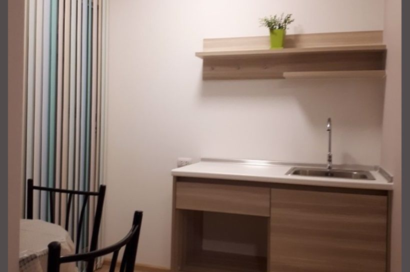 ให้เช่าคอนโด-พลัมคอนโดแจ้งวัฒนะ-แอร์-เฟอร์ครบชุด-6000-บาทต่อเดือน-รวมค่าส่วนกลางแล้ว-0859055754