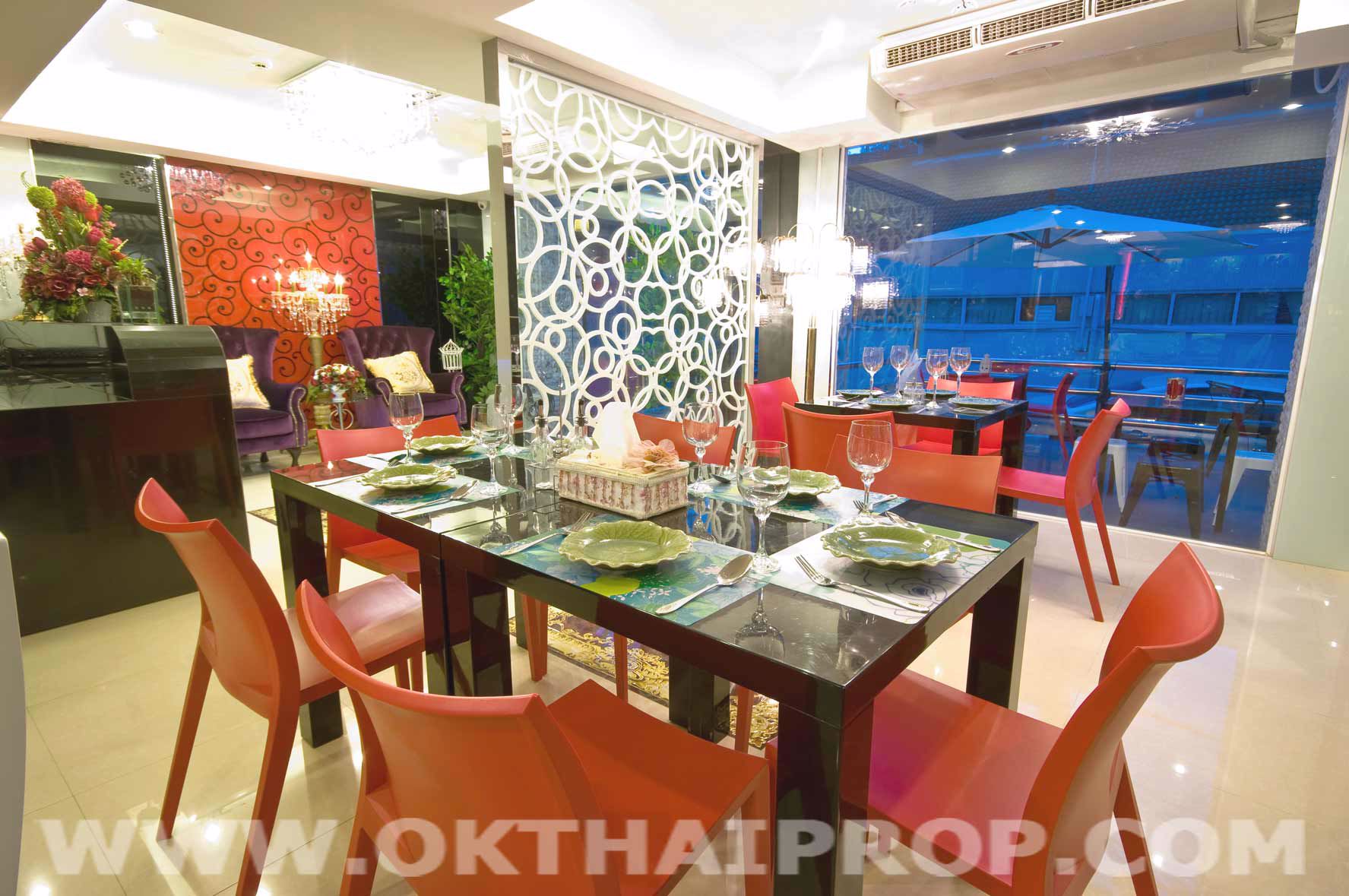 888-โรงแรม-ย่านประตูนํ้า