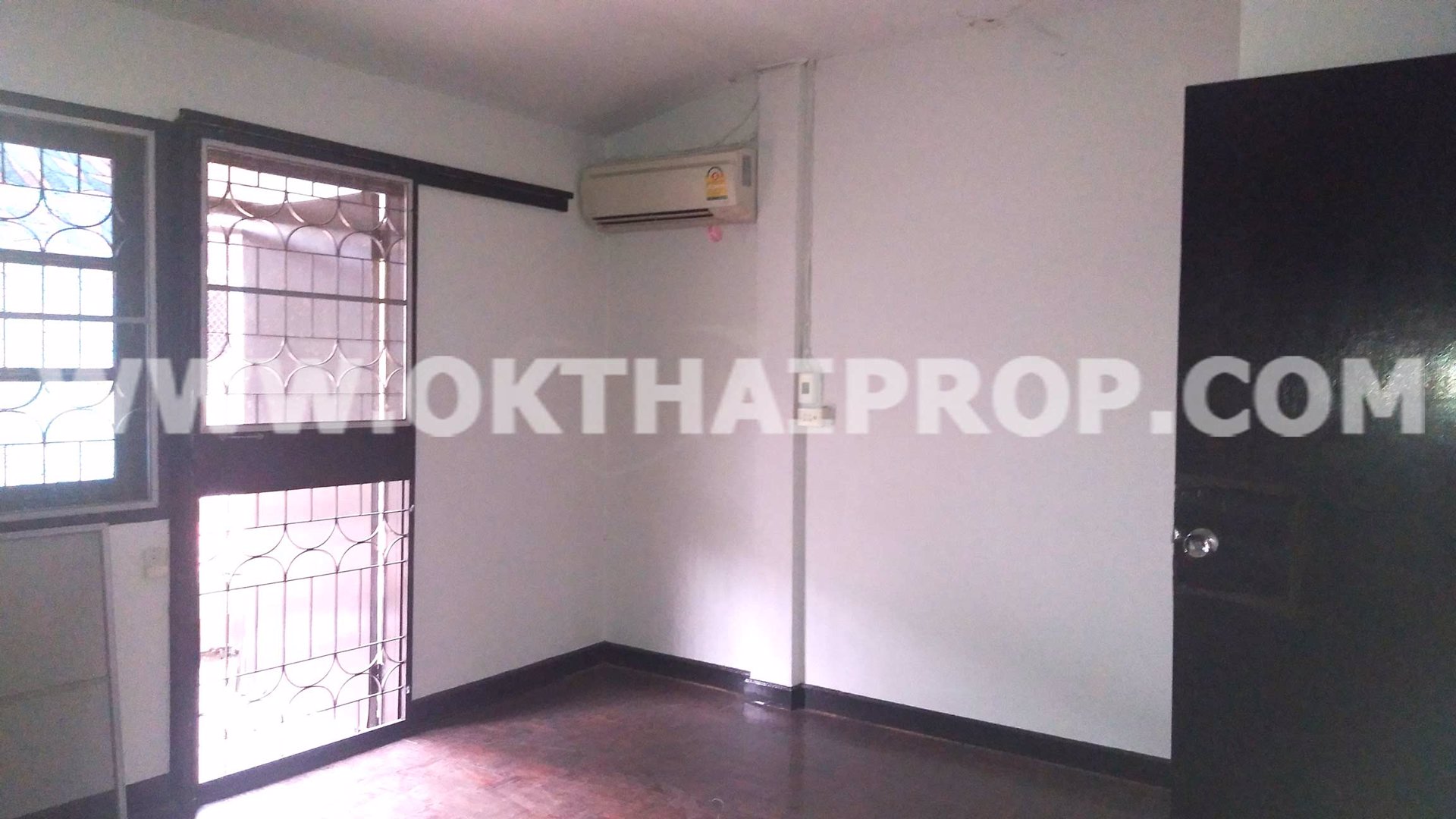 ให้เช่า-ทาวน์เฮาส์-ถงามวงศ์วาน-เมืองนนทบุรี