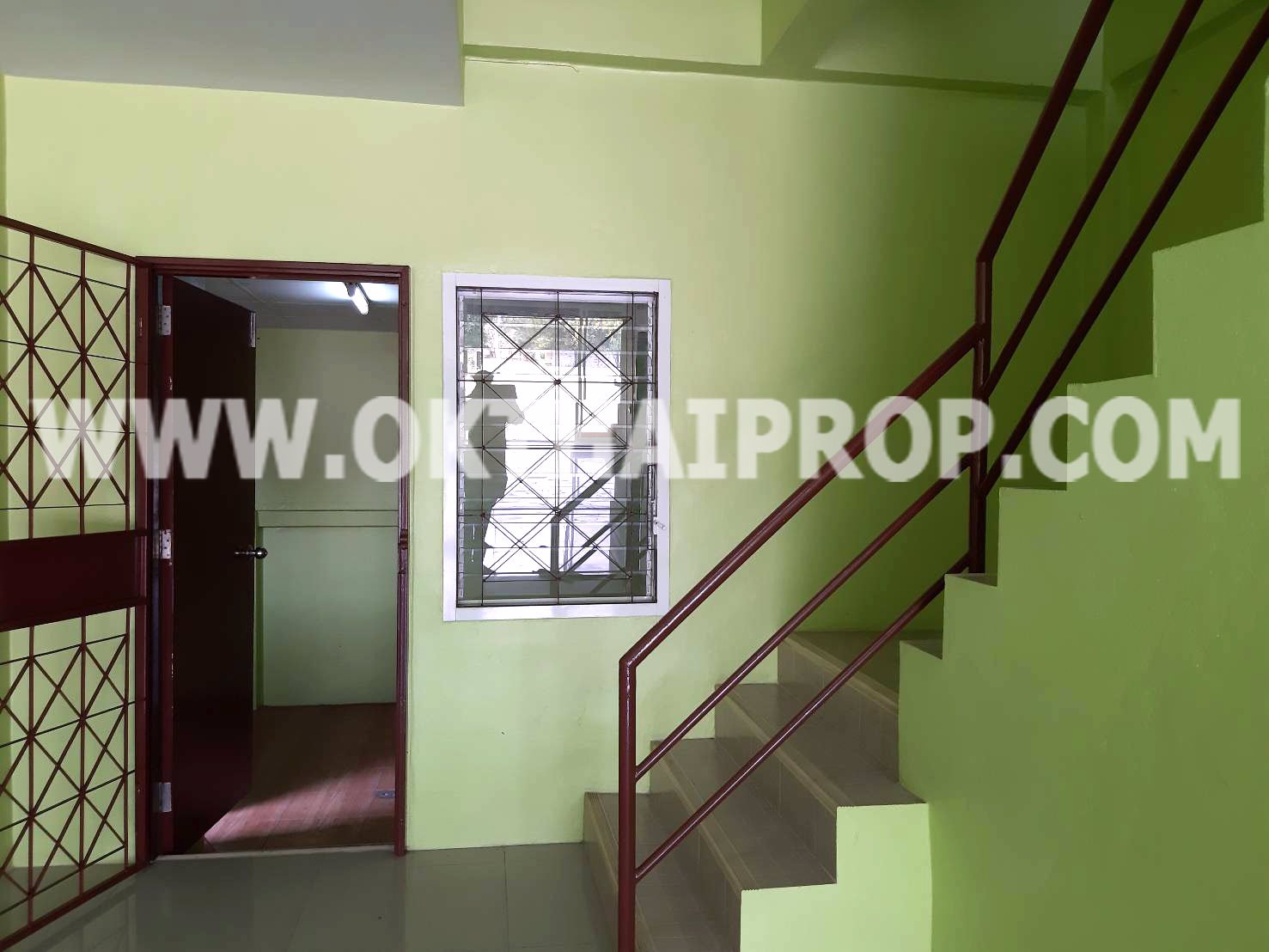 อาคารพาณิชย์-3-ชั้น-มพิมพาภรณ์7-ถสุขุมวิท-เมืองชลบุรี