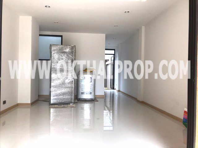 ทาวน์โฮม-35-ชั้น-มเฮ้าส์-นิช-แจ้งวัฒนะ-ติวานนท์-ปากเกร็ด