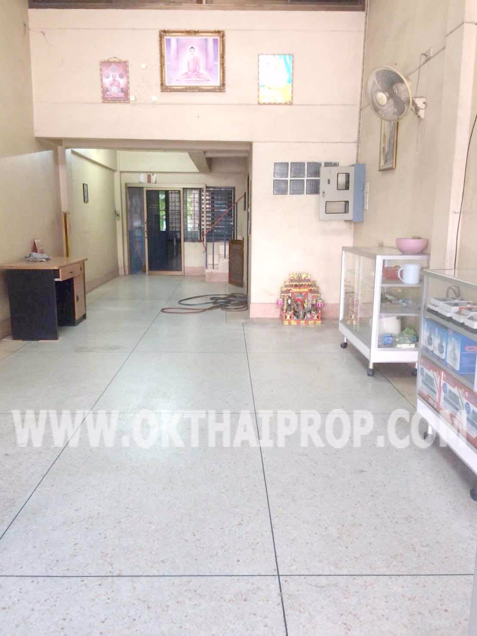 ตึกแถว-45-ชั้น-ถนนมาลัยแมน-ตำบลวังตะกู-เมืองนครปฐม