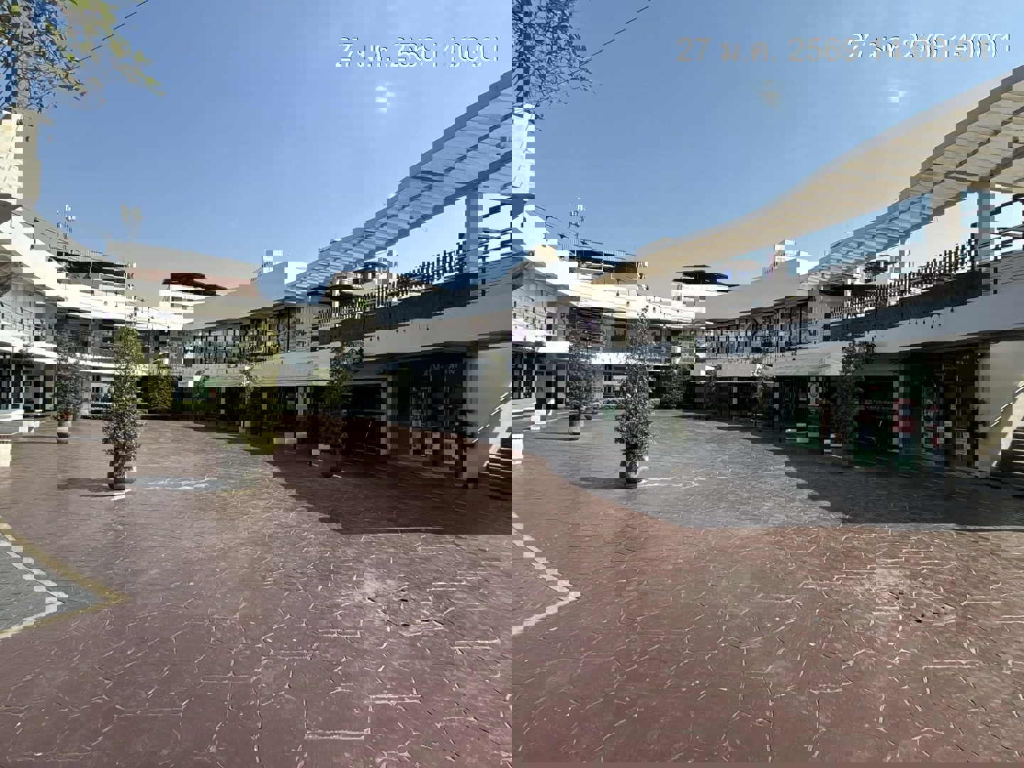 พื้นที่ว่างให้เช่า