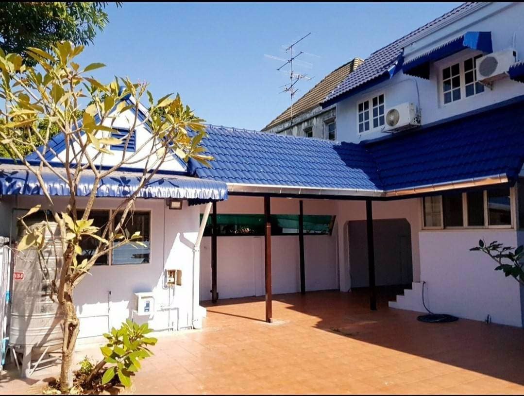 ให้เช่าบ้านเดี่ยวสองชั้น-63-ตารางวา-หมู่บ้านฟอร์เรสปาร์ค-ถนนรามคำแหง-196-3-นอน-3-น้ำ-20000-เดือน