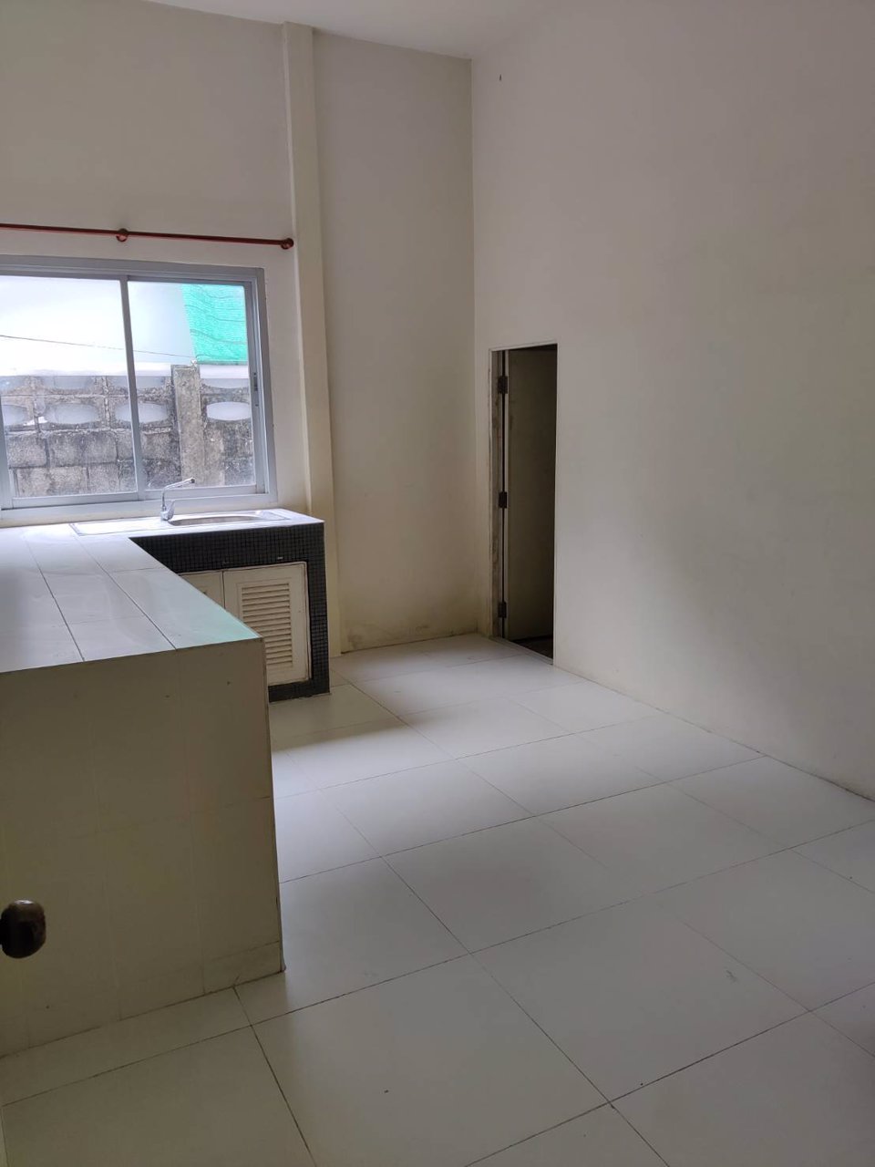 บ้านให้เช่า-พร้อมโรงรถขนาดใหญ่-สำนักงานให้เช่า-home-office-พร้อมโกดัง