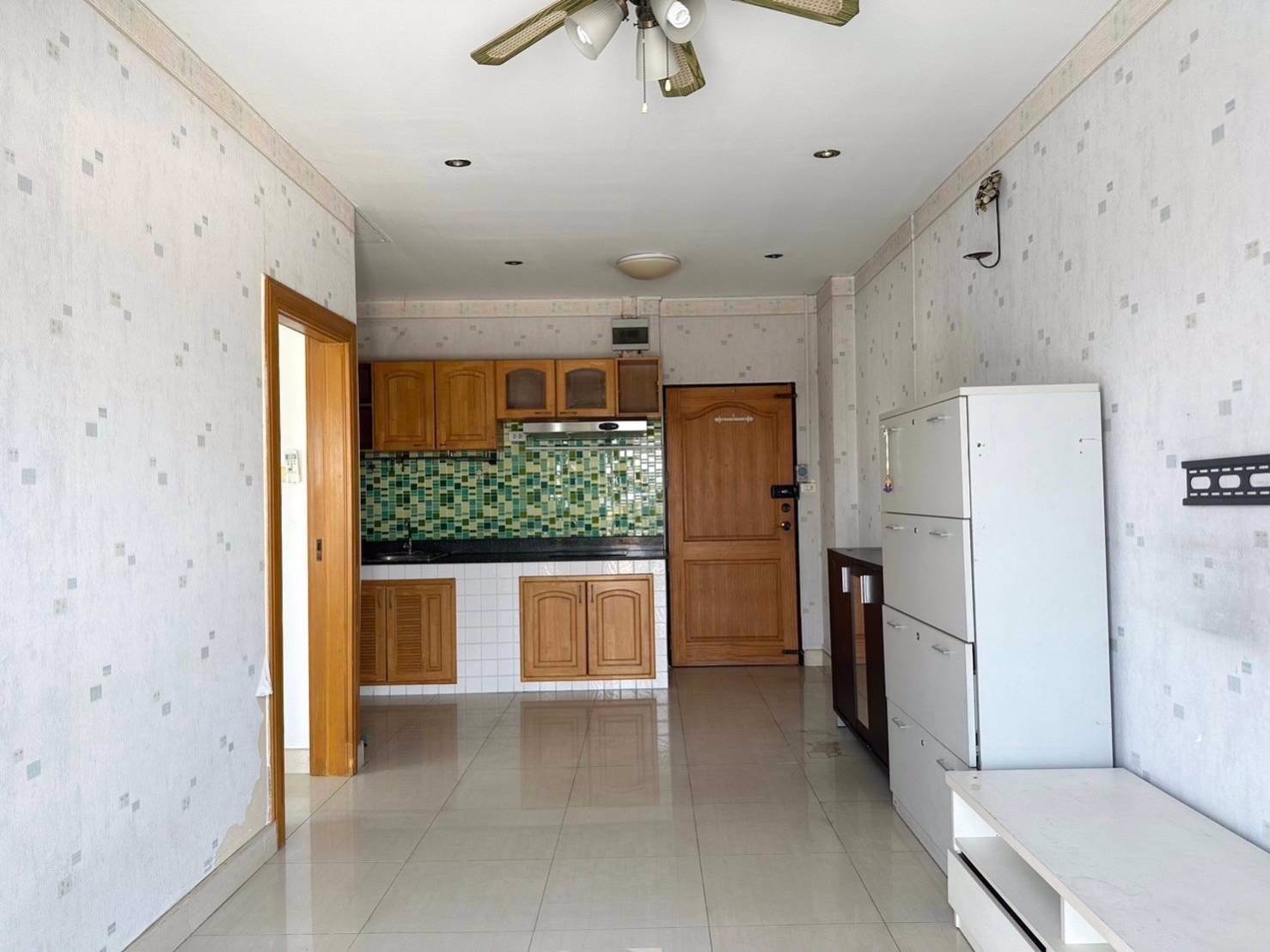 ขายคอนโดกลอรี่เพลส-ซอยสุคนธสวัสดิ์-30-ลาดพร้าว-เกษตรนวมินทร์