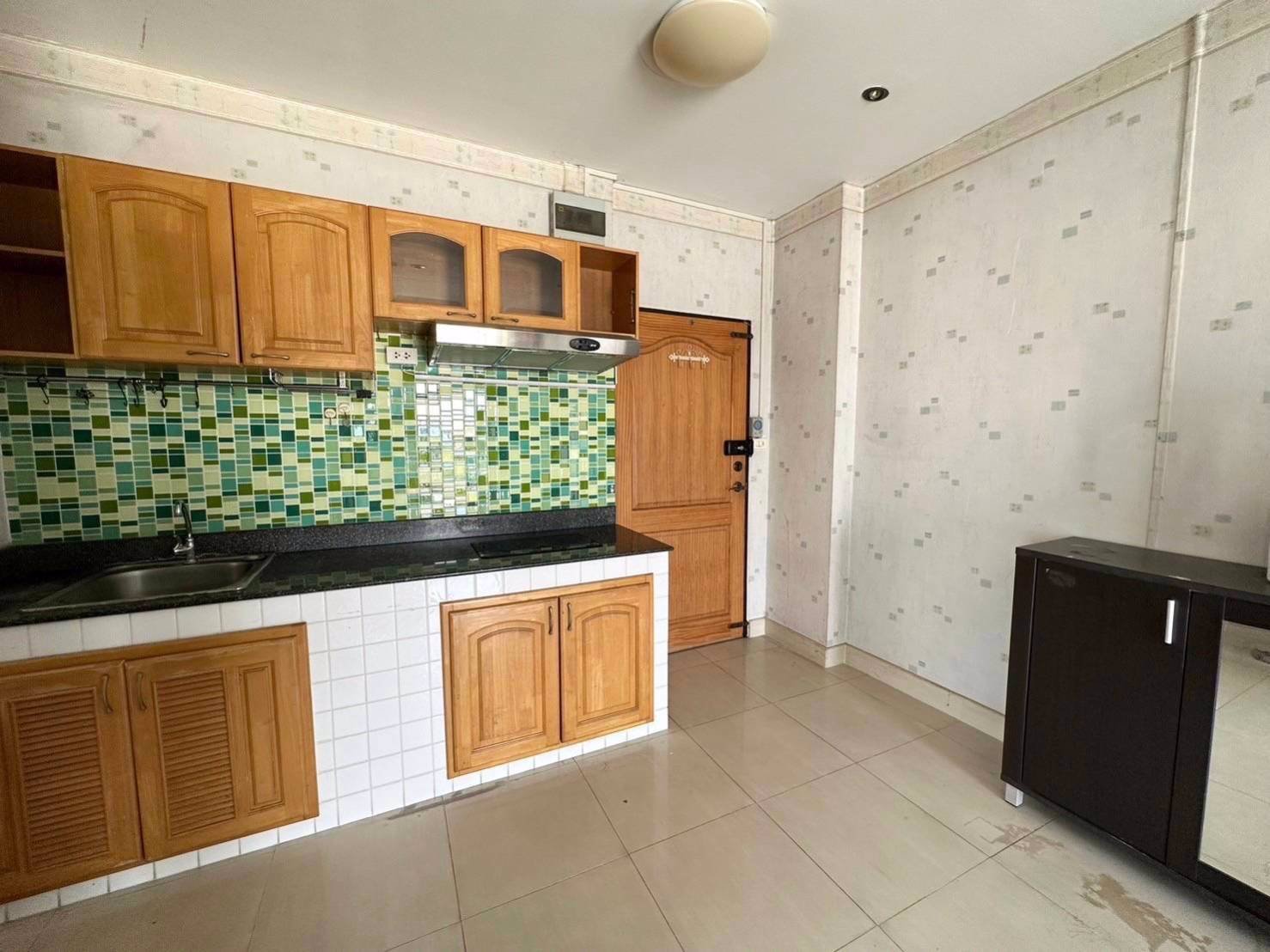 ขายคอนโดกลอรี่เพลส-ซอยสุคนธสวัสดิ์-30-ลาดพร้าว-เกษตรนวมินทร์