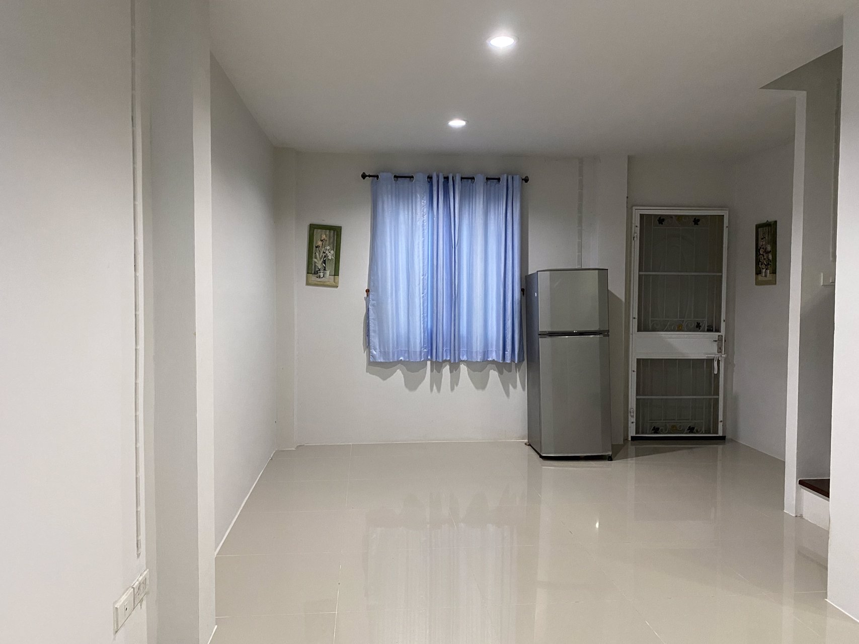 ขายบ้านทาวน์เฮ้าส์สองชั้น-โครงการมณฑาทิพย์5-นครปฐม