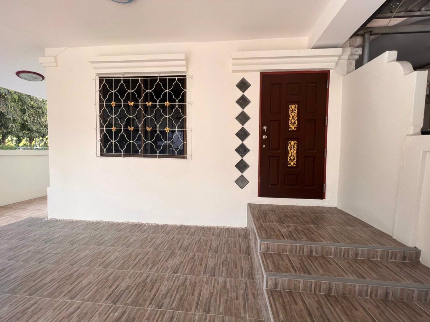 ขายทาวน์เฮาส์-2ชั้น-3-ห้องนอน-2-ห้องน้ำ-รีโนเวทแล้ว-พร้อมอยู่