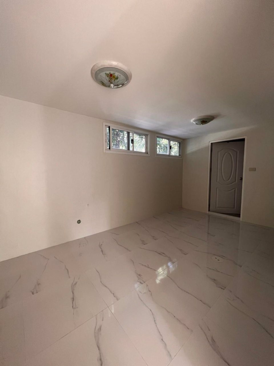 ขายทาวน์เฮาส์-2ชั้น-3-ห้องนอน-2-ห้องน้ำ-รีโนเวทแล้ว-พร้อมอยู่