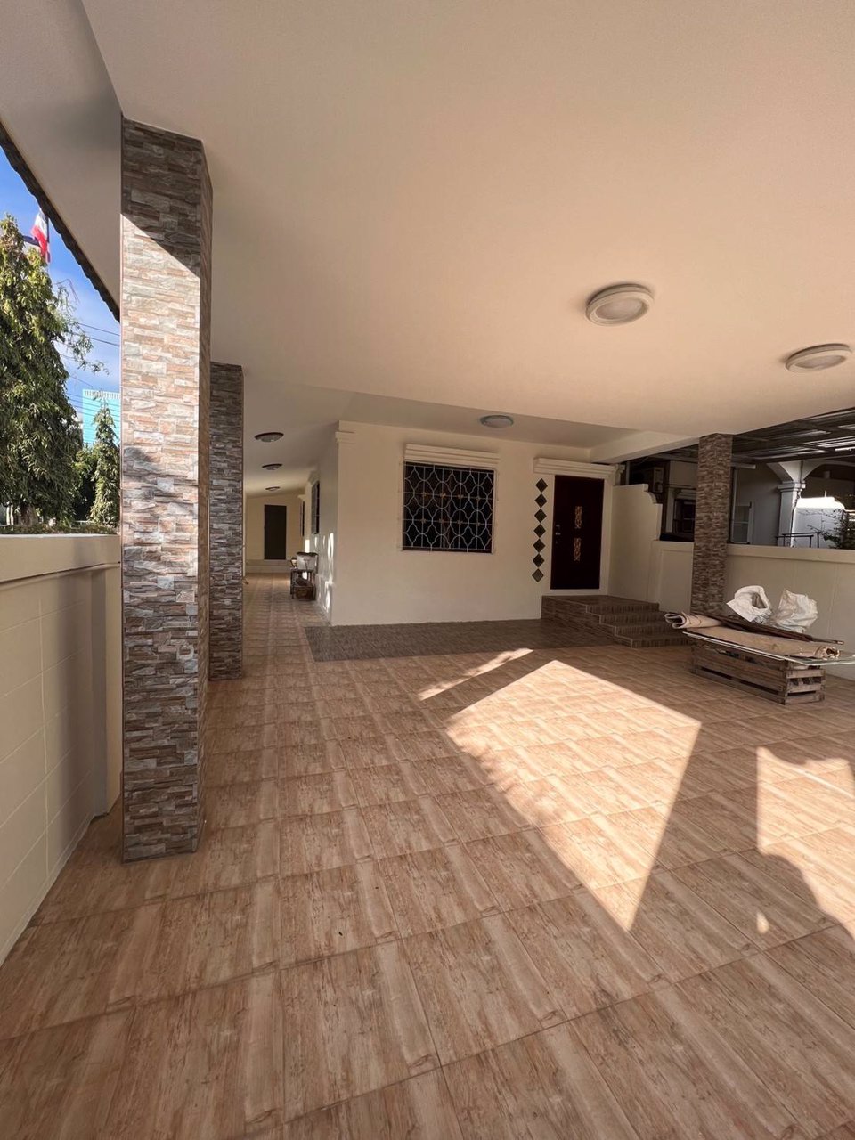 ขายทาวน์เฮาส์-2ชั้น-3-ห้องนอน-2-ห้องน้ำ-รีโนเวทแล้ว-พร้อมอยู่