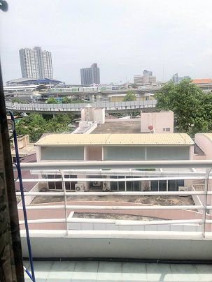 ชาญอิสระซิตีั-35ตรมให้เช่า-ใกล้bts-mrt-บางหว้า-ตู้-เตียง-แอร์-ไมโครเวพ-เครื่องทำน้ำอุ่น-โซฟา